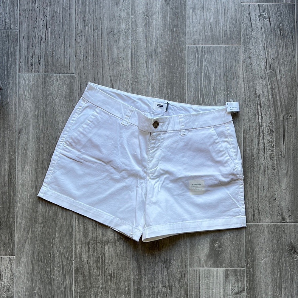 NWT White shorts